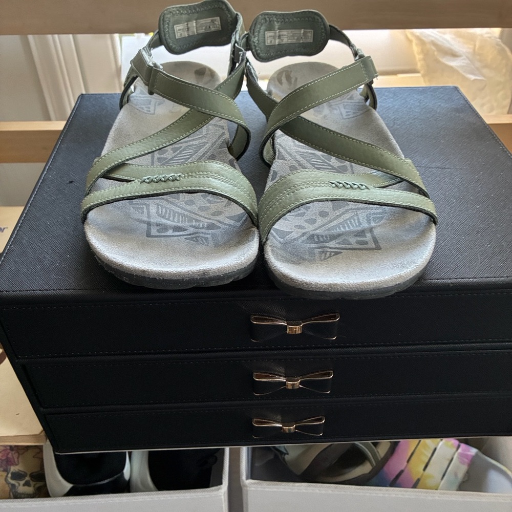 Merrell Women's Sandals Mint Green